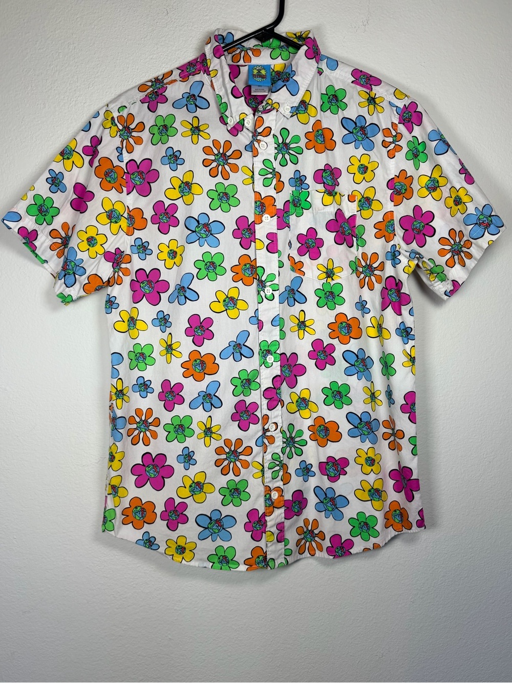 Bored Teenager Blake Anderson Earth Flower Button Up Shirt Mens M Woven Pop Art